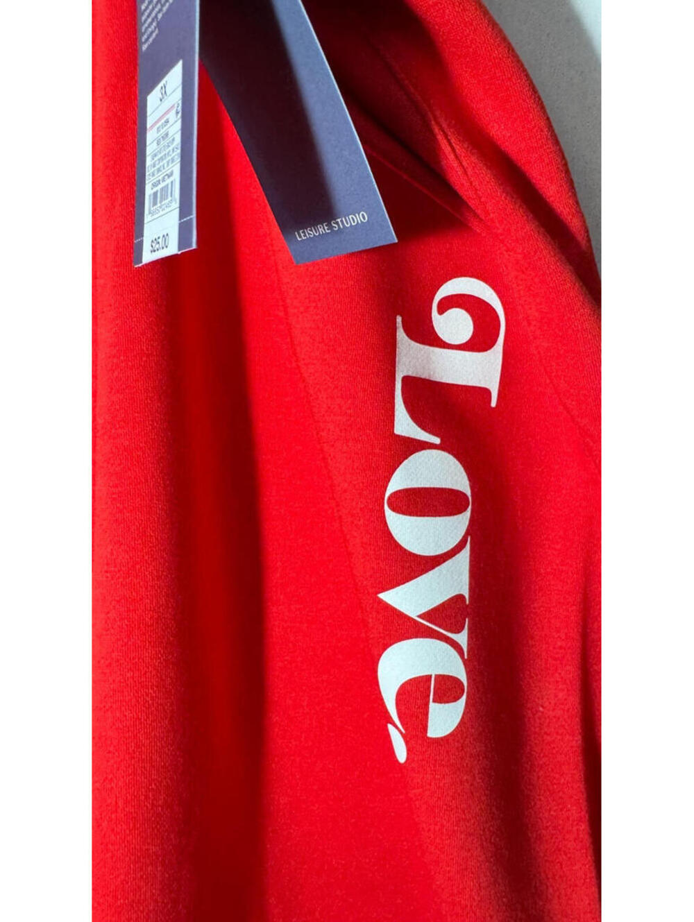 Leisure Studio Women's Red Sweatpants, Love, with back pocket, NWT, 2X - Picture 3 of 5